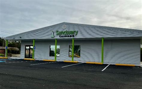 Welcome To Sanctuary Woburn. We are proud and honored to serve the Woburn community! Located directly off of I-93, we are easily accessible for all medical patients and recreational customers! Come to Sanctuary Woburn to find cannabis products influenced by our love for cannabis and the science behind bringing you a high-quality experience.. 