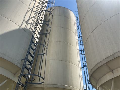 Sand Storage Tanks - MERIDIAN®