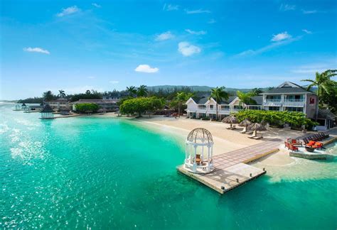 Sandals Royal Caribbean All Inclusive Resort & Private Island - Couples