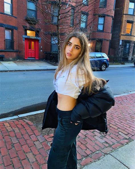 Sanders Isabella Instagram Boston