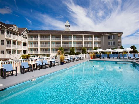 Sandpiper beach resort. Book Sandpiper Gulf Resort, Fort Myers Beach on Tripadvisor: See 1,429 traveller reviews, 1,080 candid photos, and great deals for Sandpiper Gulf Resort, ranked #13 of 48 hotels in Fort Myers Beach and rated 4.5 of 5 at Tripadvisor. 