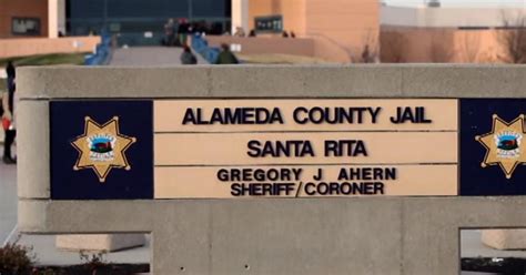Santa Rita Jail inmate dies after being found sick in his cell
