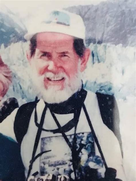 Santa Rosa police search for missing man