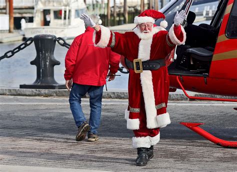 Santa helicopters into North End Christmas festivities