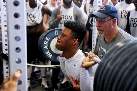 Jun 29, 2017 · It is also worth noting that Barkley may have broken his own record sooner had Penn State's strength and conditioning staff not limited his max out in winter workouts. Galt: 61 of the 93 guys did 300 pounds in the powe clean. We had 15 guys that did 350+. Barkley did 390 again this yr and we cut him off. — Kris Petersen (@GoPSUKris) March 17 ... . 