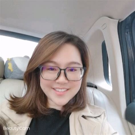 Sarah  Whats App Chengdu