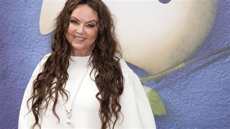 Sarah Brightman &bull; biography -