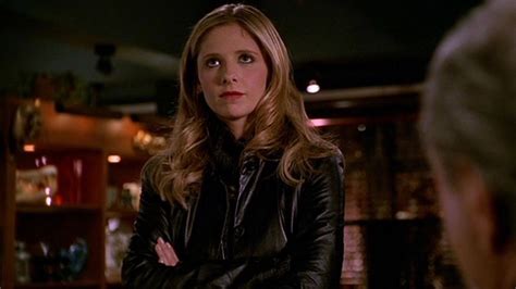 Sarah Michelle Gellar Drops An A+ Buffy The Vampire …