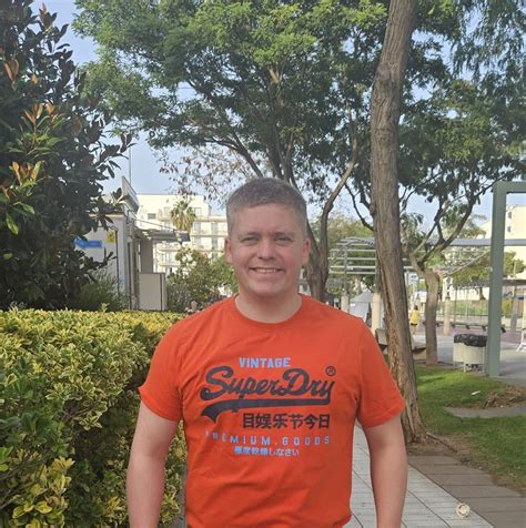 Sarah beattie threesome free video. .  ...