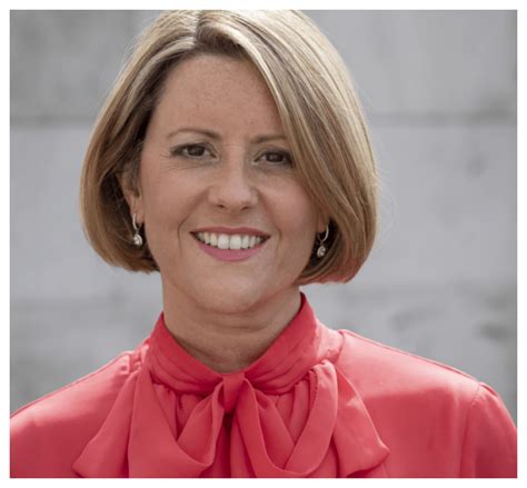 Sarah campbell. Sarah Thompson Director 🔹 Program Management 🔹 Managed $51M in Revenue 🔹 Reduced DSO from 120 to 26 🔹 Grew EBITDA from -5.8% to +9.6%🔹 Led 100 Employees on 4 Contracts in 10 Geo ... 
