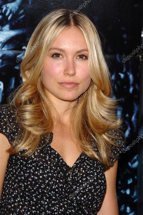 Sarah carter having sex.  Less Searching, More Finding With Getty Images.  Carter is a Fox ...