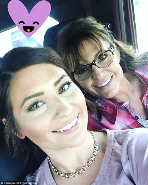 Sarah Palin goes toe-to-toe with her daughter's Instagram critics who slammed the mom-of-three for promoting weight loss teas and accused her of 'nipping and tucking' her body with Photoshop ...