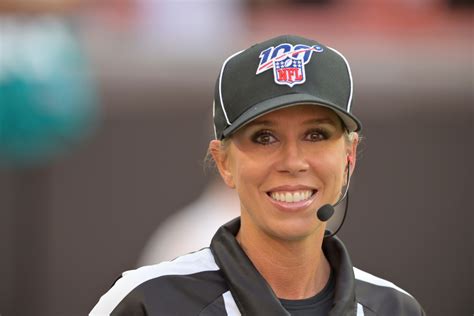 Sarah thomas salary