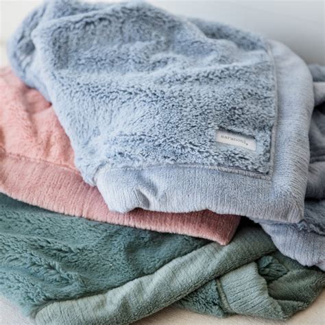 Saranoni blanket. Click here to view NEW Saranoni Weighted Blankets. SUBSCRIBE TO OUR NEWSLETTER. Don't miss out on our newest offers! Sign up for new product releases and special offers. 