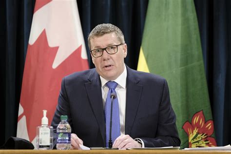 Saskatchewan premier defends plan to use notwithstanding clause for pronoun policy