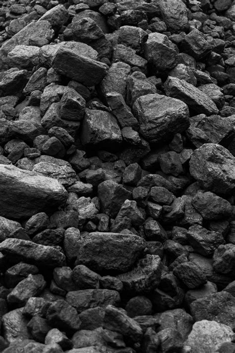Saskatchewan running coal power later than 2030 would be illegal: Guilbeault