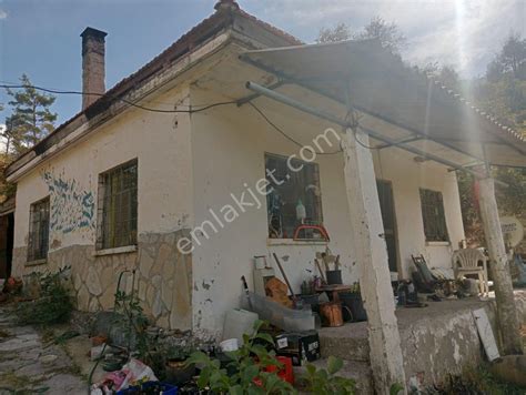 Satılık Karabeyli Mahallesi 1 köy evi satılık içinde Karabeyli . 