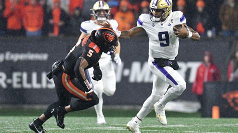 Saturday Night Five: Washington clinches in Corvallis, Oregon rolls, WSU and Cal on the brink and possible policy change