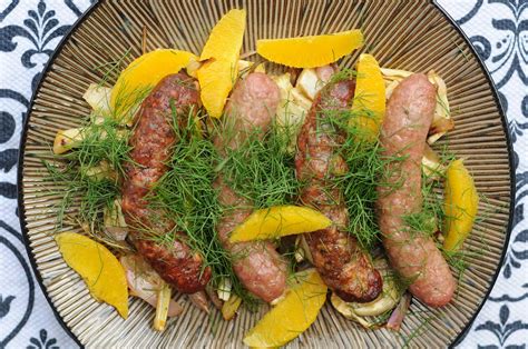 Sausage and fennel. Place sausage, fennel, onions, and thyme in a single layer on a large rimmed baking sheet. Drizzle with oil, and sprinkle with 1 teaspoon salt and 3/4 teaspoon pepper. Bake in preheated oven until ... 