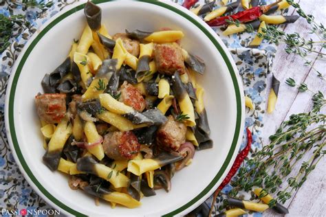 Sausage thyme pasta - PassionSpoon