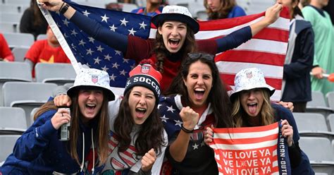 Savannah DeMelo makes 1st international start for US at Women’s World Cup