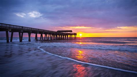 Savannah to tybee island. Take a dolphin cruises, hop on a Jet Ski or enjoy an ecology tours and learn all about Tybee. If you enjoy fishing there are fishing piers, off shore and deep sea charters, or you can fish right in the surf! There is so much to do on Tybee Island you will never get bored! 