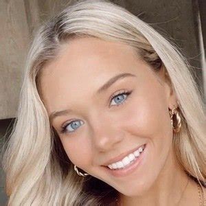 🍌 [SEX VIDEO] Savannahwray Onlyfans Leak