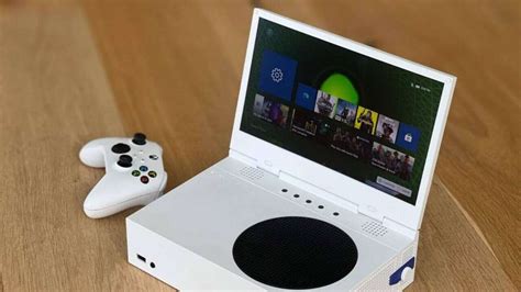 Save $50 On This Xbox Series S Portable Display