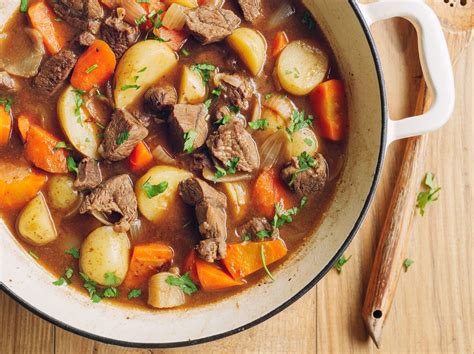 Savory Slow Cooker Bison and Vegetable Stew Recipe