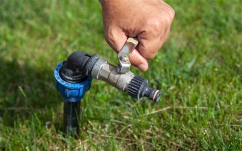 The San Antonio Water System (SAWS) said on Tuesday that customers will remain in Stage 2 water restrictions despite lower water levels in the Edwards Aquifer. …. 