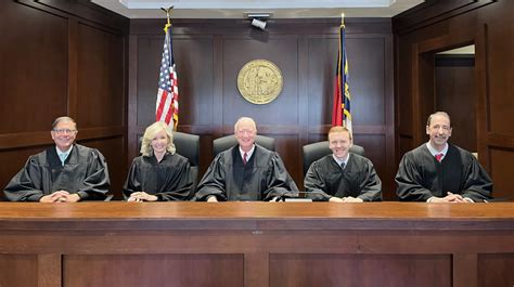 Failure to report for jury duty in Superior Court in California is a serious matter, punishable by a fine of $1,500, five days in the county jail or both, according to the Superior.... 