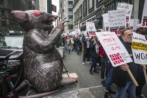 Scabby the Rat gives bite to union protests, but is he at the tail end of his relevancy?