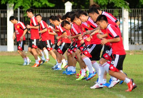Scandal-plagued China soccer hit by new corruption probes