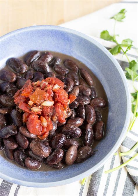 Scarlet Runners (Beans) with Simple Salsa MJ