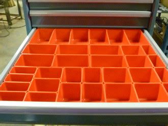 Schaller 33 Pc Red Plastic Box Assortment 3" Deep Five (5) Sizes