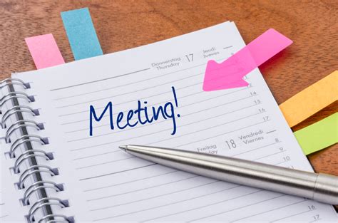 Schedule meetings. You might plan a meeting to convey information, make a decision with a team, solve a problem, develop coworker relationships or share ideas. After establishing the objective of the meeting, you can begin planning for it. 2. Decide who attends the meeting. Who you invite to the meeting might depend on its purpose. 