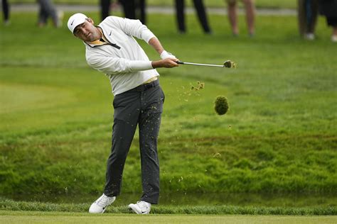 Scheffler’s slide ends with fortunate skip of ball in 3rd round of PGA Championship