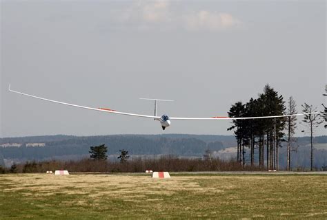 Schleicher Aircraft Service Network