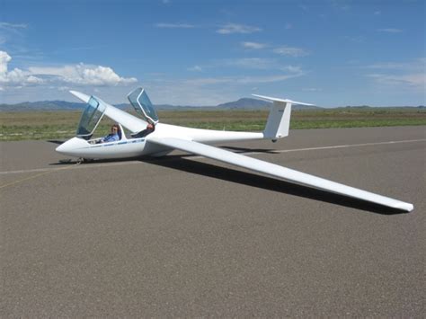 Schleicher Glider Comparison Guide