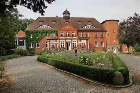 Schloss Basthorst, Crivitz – Bijgewerkte prijzen 2024