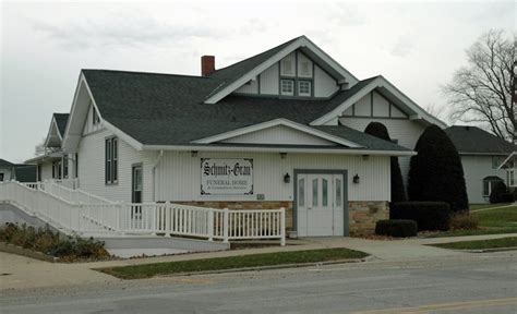 Schmitz-Grau Funeral Home and Cremation Service of Ossian