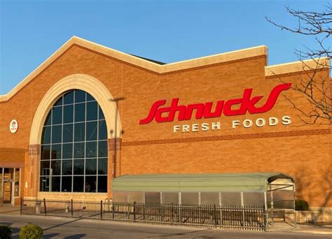 Schnucks loughborough. A car crashed into a Schnucks in south St. Louis Friday afternoon, according to authorities. ... Emergency crews responded to the store located at 1020 Loughborough Drive around 3:00 p.m. FOX 2 ... 