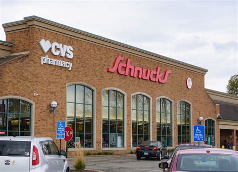 Schnucks town and country. Things To Know About Schnucks town and country. 