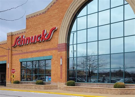 Schnucks washington mo. Specialties: Founded in St. Louis in 1939, Schnuck Markets, Inc. is a family-owned grocery retailer committed to nourishing people's lives. Schnucks operates 112 stores, serving customers in Missouri, Illinois, Indiana and Wisconsin and employs 12,000 teammates. 