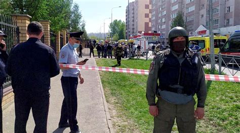 School shooting in Russia kills 9 people; suspect arrested