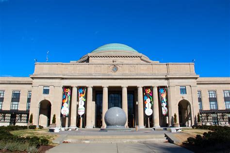 Science museum of virginia. Science Museum of Virginia. April 21, 2019 ·. Not hunting eggs or cooking a big meal on this Easter Sunday? Here's something unique to do with your family: hop on over to the Museum! We're open from 9:30 a.m. to 5 … 