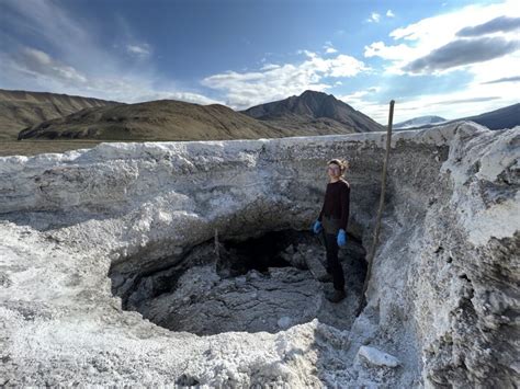 Scientists head to Nunavut island to help solve Mars methane mystery