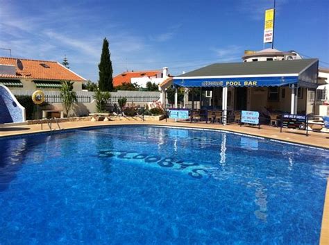 Scoobys pool bar - Albufeira Forum - Tripadvisor