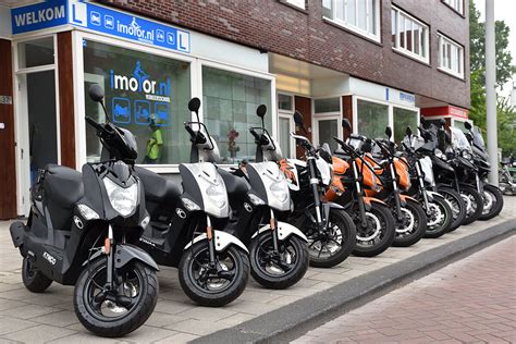 Scooter Rijbewijs Rotterdam ️ 100% Slagingsgarantie!