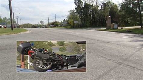 Scooter rider dies in Midway District crash